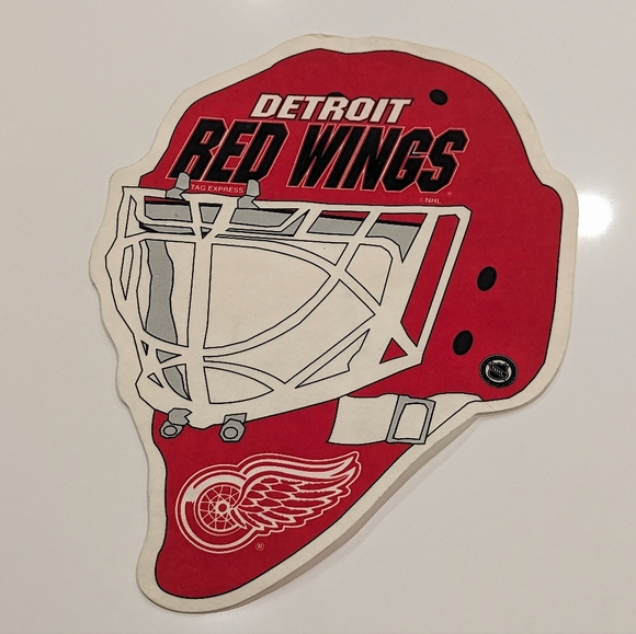 Vintage Detroit RED WINGS Tag Express Die Cut Hockey Goalie Mask Felt Pennant - Picture 4 of 4